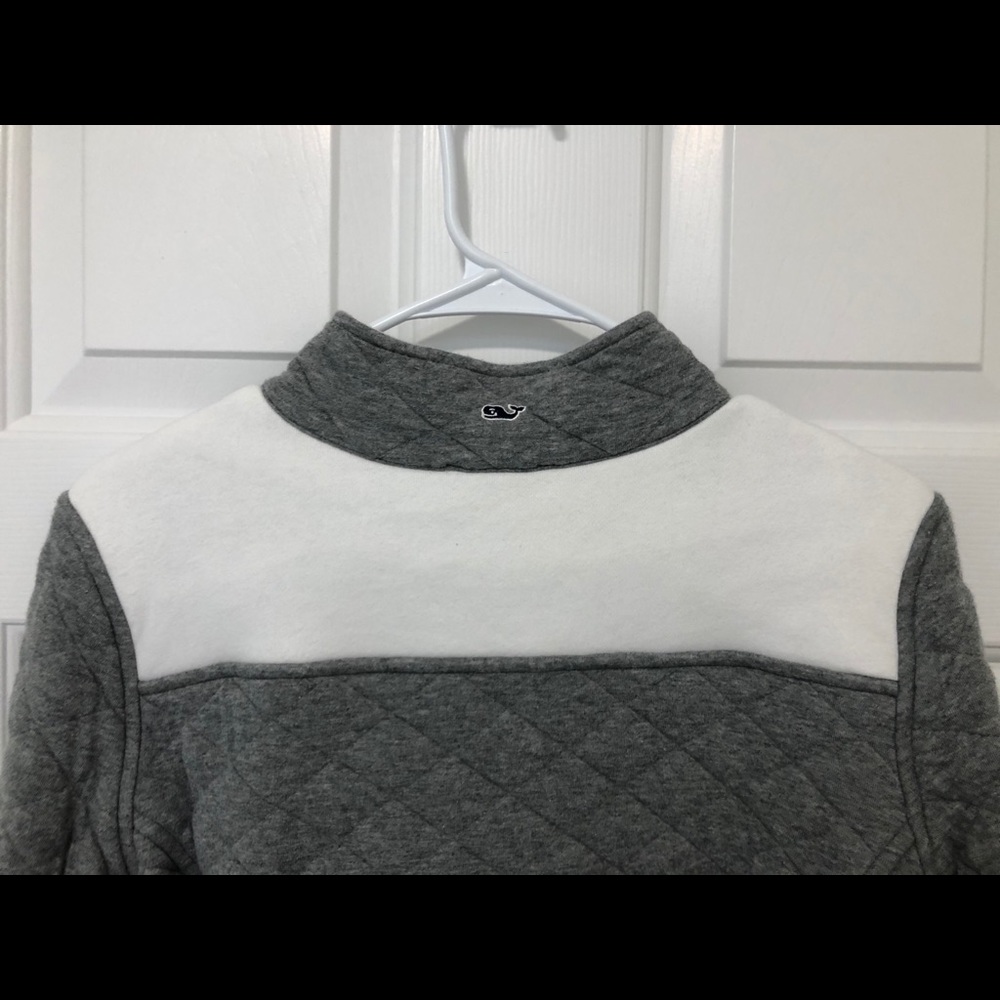 Vineyard Vines Women’s Quilted Shep Shirt - Picture 4 of 5